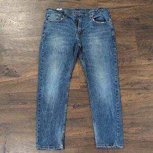 Levi's Men's Straight Fit Blue Jeans